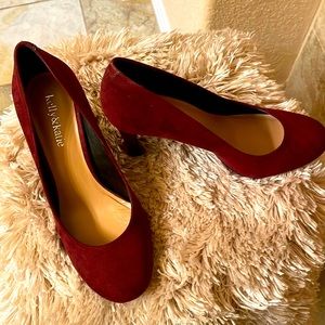 Burgundy color faux suede pumps